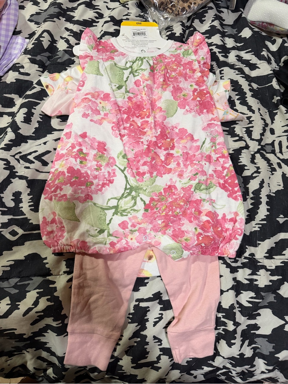 Burt’s bees baby set - Picture 4 of 4